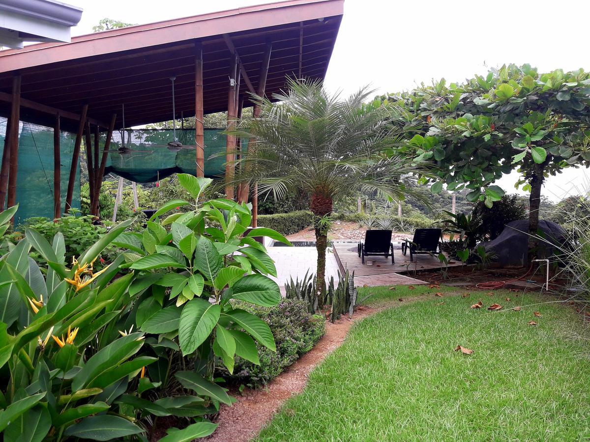 Eden Tica Lodge อูวีตา ภายนอก รูปภาพ